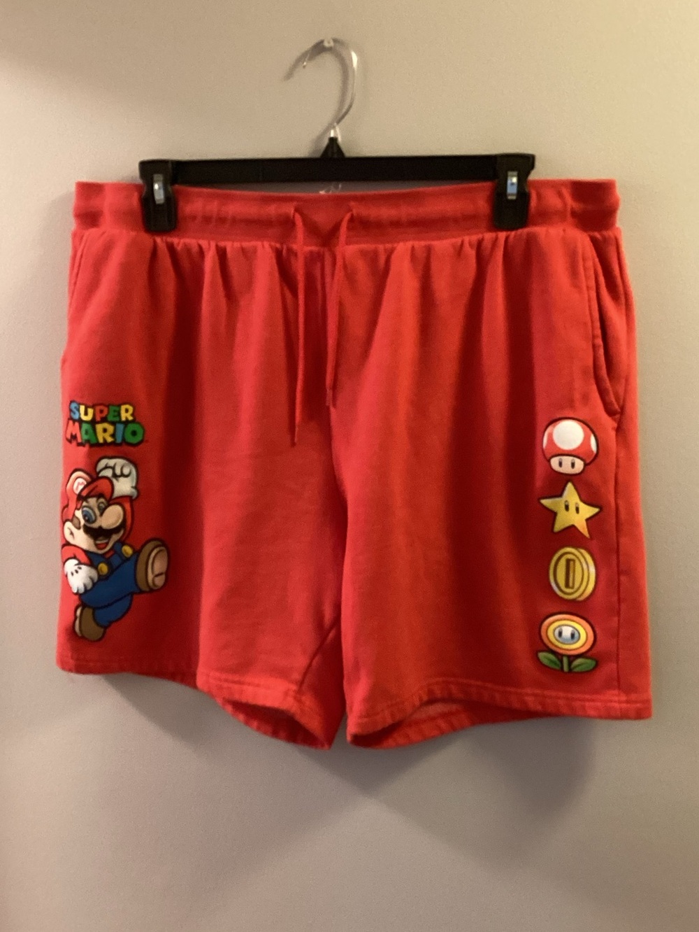 Super Mario Nintendo Men’s (UNISEX) Red Graphic Sweat Shorts Size 2XL